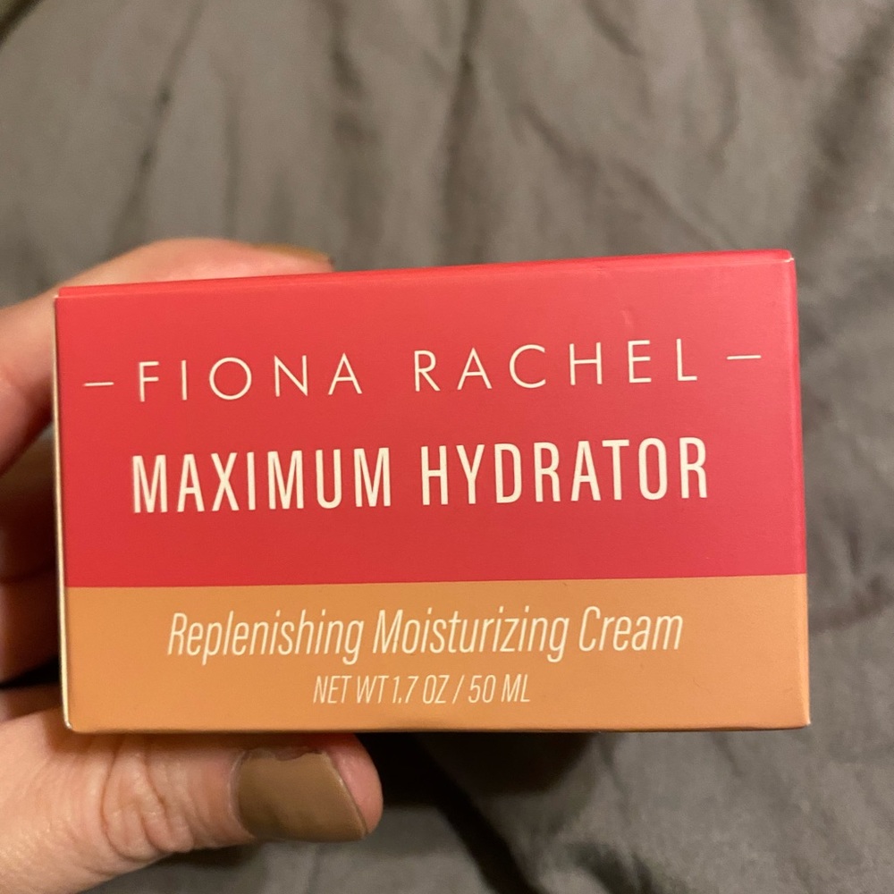 Fiona Rachel Maximum Hydrator Replenishing Moisturizing Cream